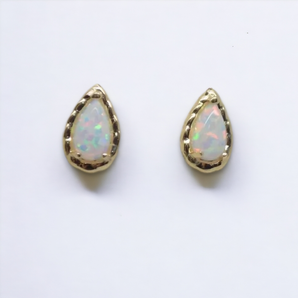 9ct Gold Teardrop Opal Stud Earrings