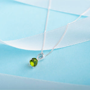 August Birthstone - Peridot CZ Silver Pendant Necklace www.urbanpizazz.co.uk