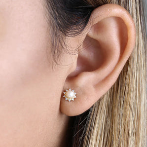 9ct Gold Cubic Zirconia and Pearl Sunshine Earring