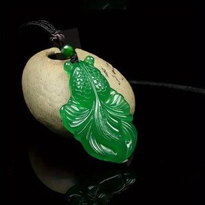 Exquisite Chinese Hetian Green Goldfish Pendant Necklace