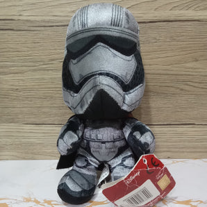 Disney Star Wars Captain Phasma Stormtrooper Cape Soft Toy Posh Paws 8"