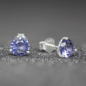 June Birthstone - Alexandrite CZ Silver Stud Earrings www.urbanpizazz.co.uk