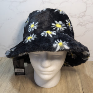 Fluffy Daisy Print Thermal Winter Bucket Hat