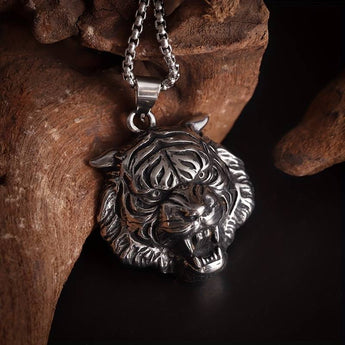 Tiger Head Pendant Necklace